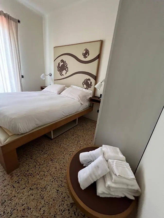 Locanda Lorena Porto Venere 0*,